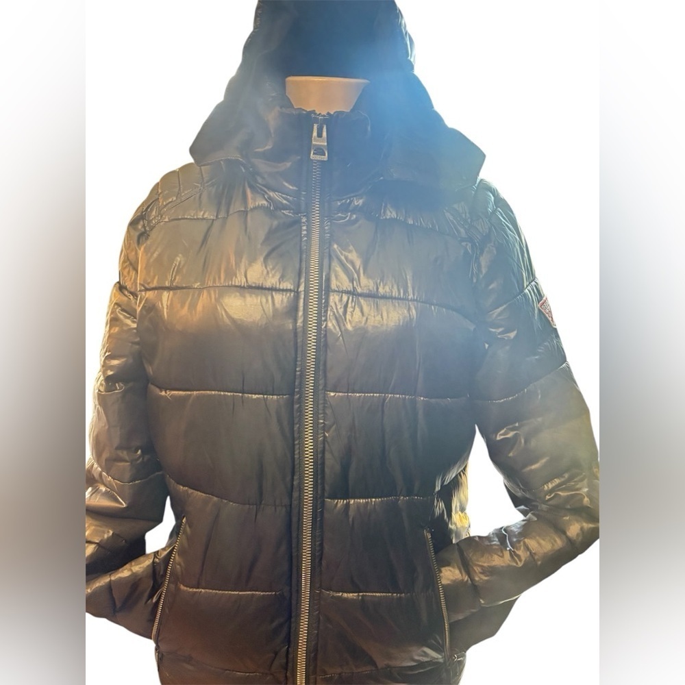 Women’s guess black hooded puffer jacket